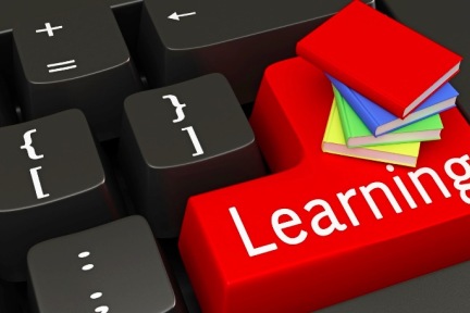 背靠网龙，华渔想到打造像美图秀秀一样易用的VR教育编辑器