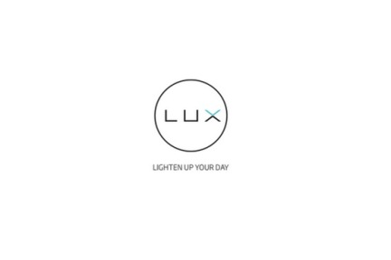 用 5 秒钟短视频包装创意商品，LUX 有点像电商里的 Instagram