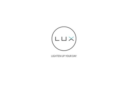 用 5 秒钟短视频包装创意商品，LUX 有点像电商里的 Instagram